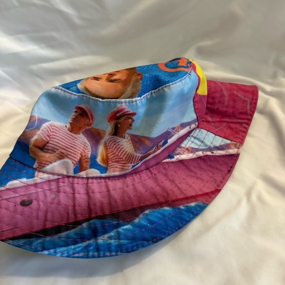 NWOT Barbie: The Movie Rare Pop-up Reversible Bucket Hat